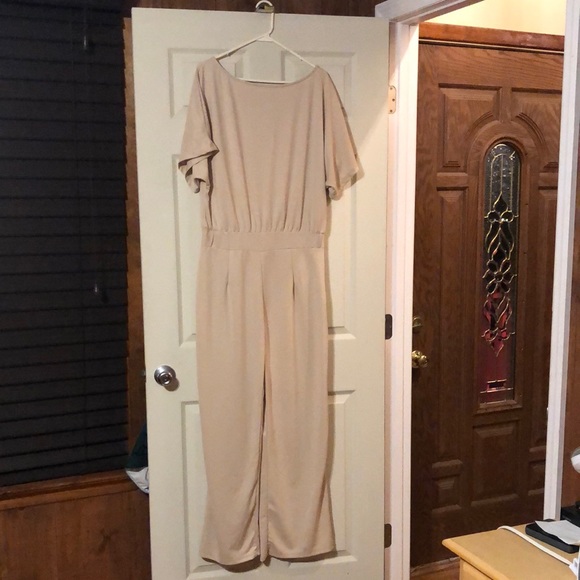 Xl jumper need nude undergarments new with no tags - Picture 1 of 6